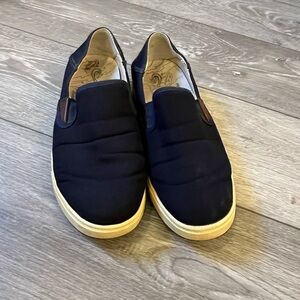 OluKai Kahu Men's Sz 8.5 Blue Slip-On Casual Boat Deck Loafer Sneaker Shoes